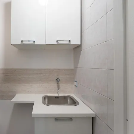 לינה וארוחת בוקר Grimaldi