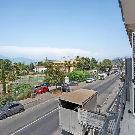 לינה וארוחת בוקר Grimaldi 3*